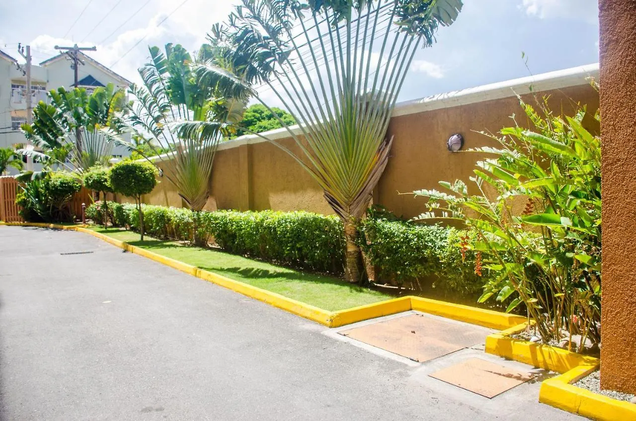 Kensington Apartment @ New Kingston